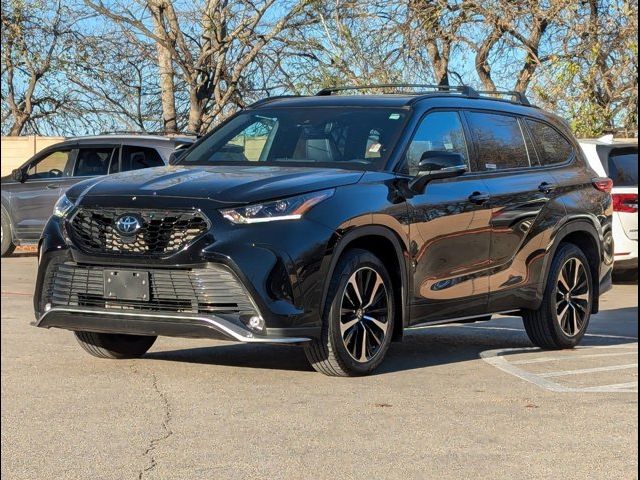 2022 Toyota Highlander XSE