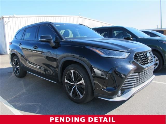 2022 Toyota Highlander XSE