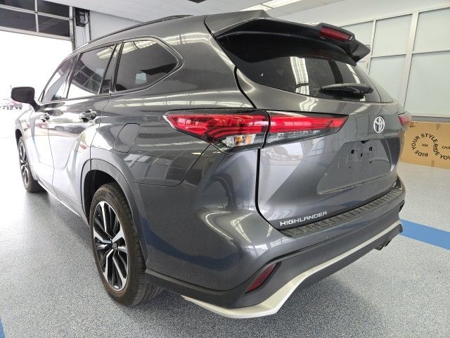 2022 Toyota Highlander XSE