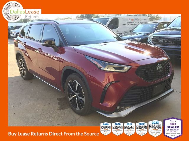 2022 Toyota Highlander XSE