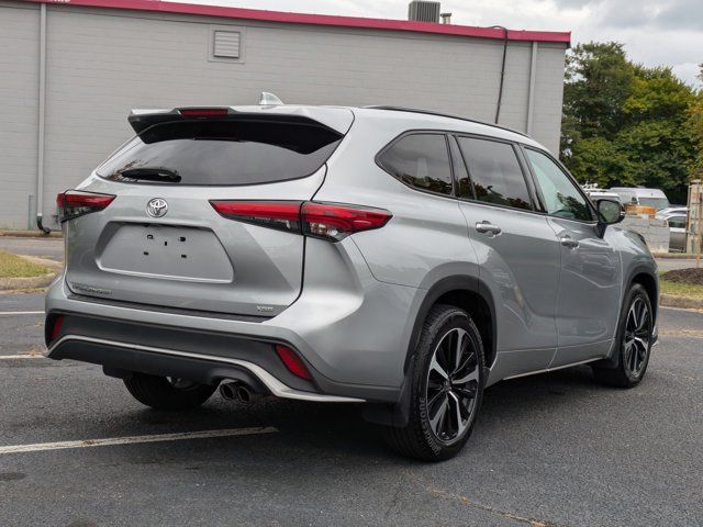 2022 Toyota Highlander XSE