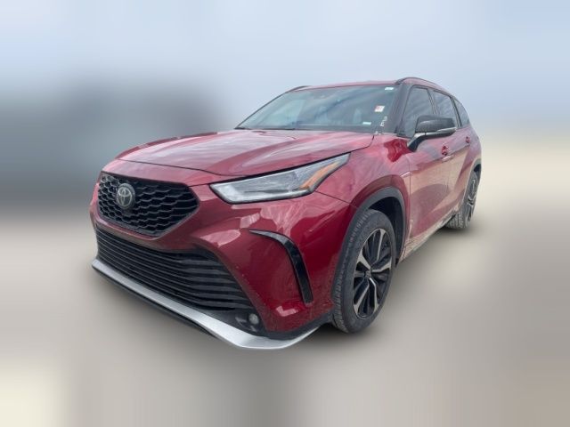 2022 Toyota Highlander XSE