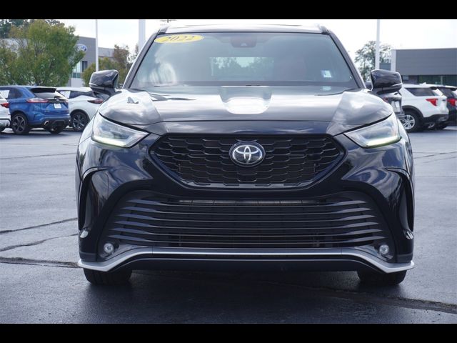 2022 Toyota Highlander XSE