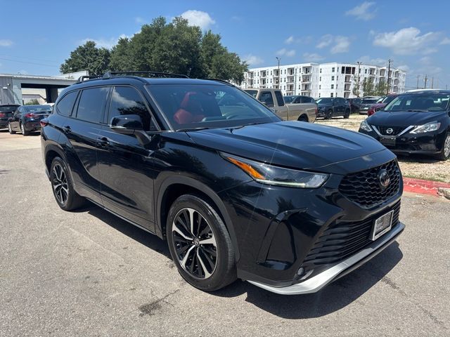 2022 Toyota Highlander XSE