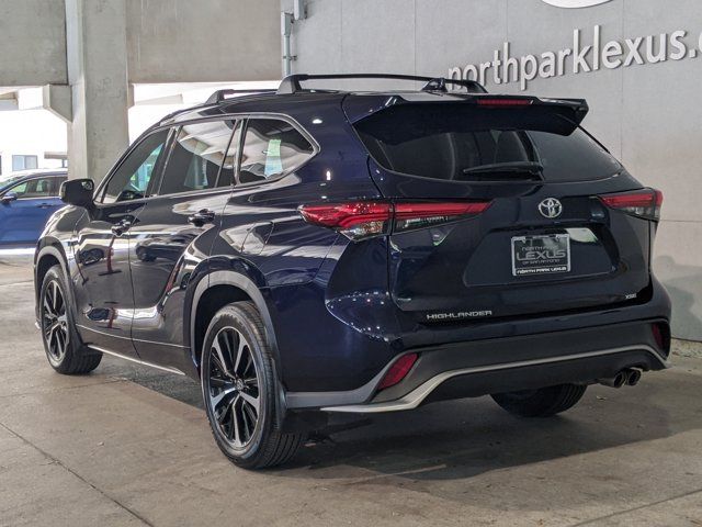 2022 Toyota Highlander XSE