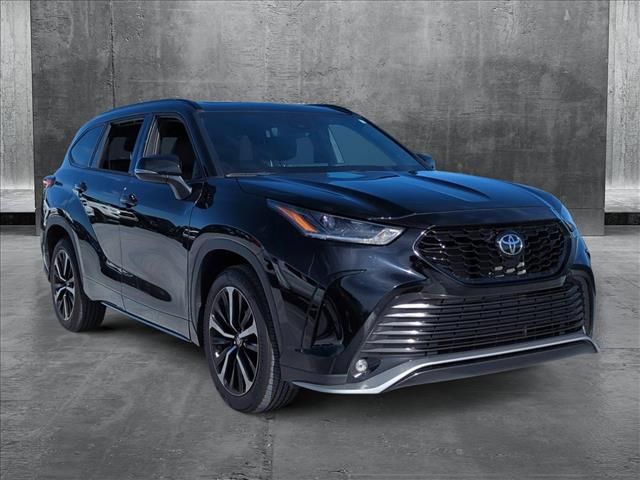 2022 Toyota Highlander XSE