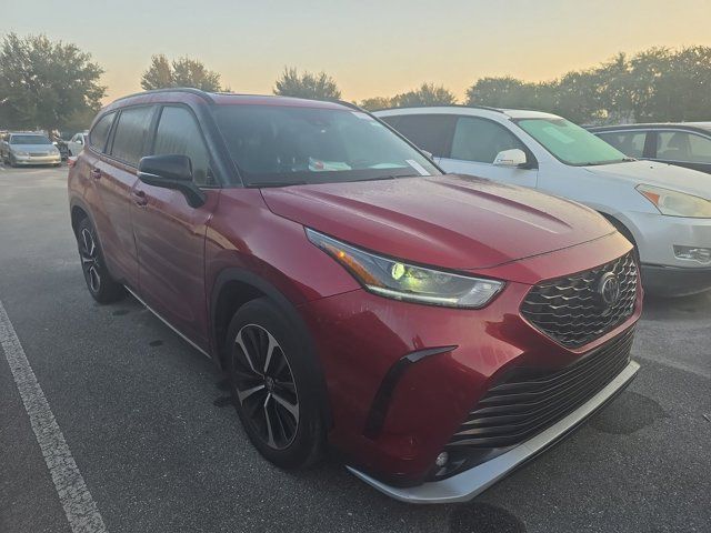 2022 Toyota Highlander XSE