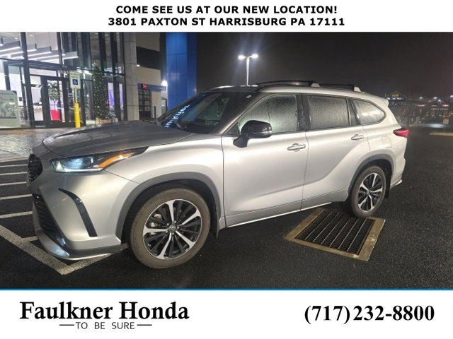 2022 Toyota Highlander XSE