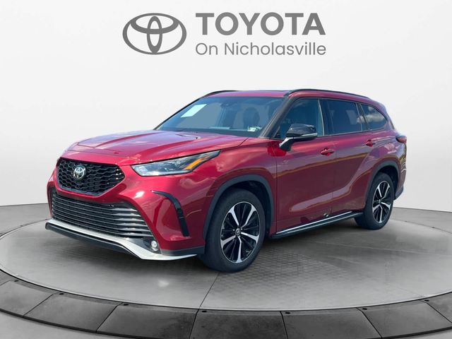 2022 Toyota Highlander XSE