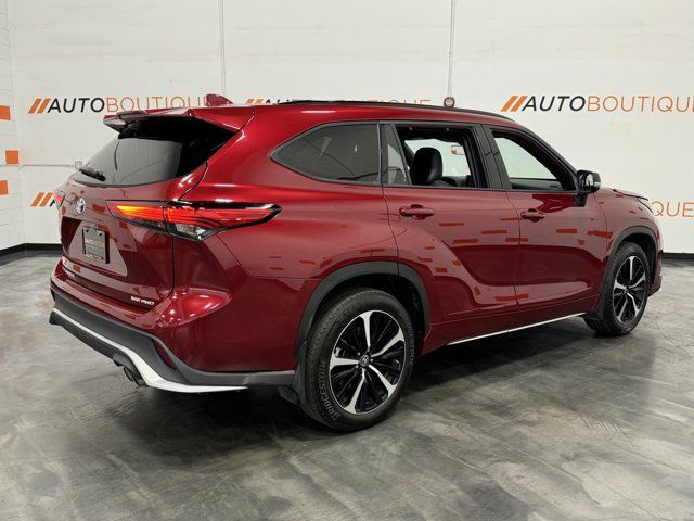 2022 Toyota Highlander XSE