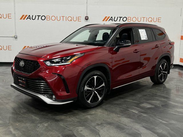 2022 Toyota Highlander XSE