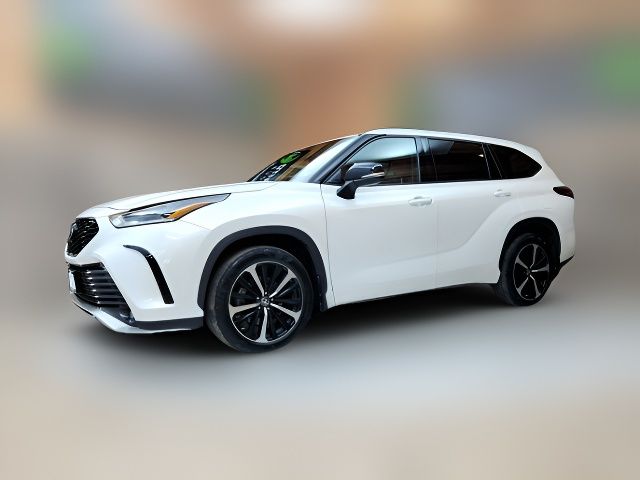 2022 Toyota Highlander XSE