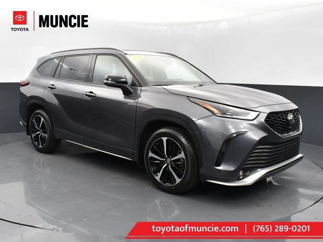 2022 Toyota Highlander XSE