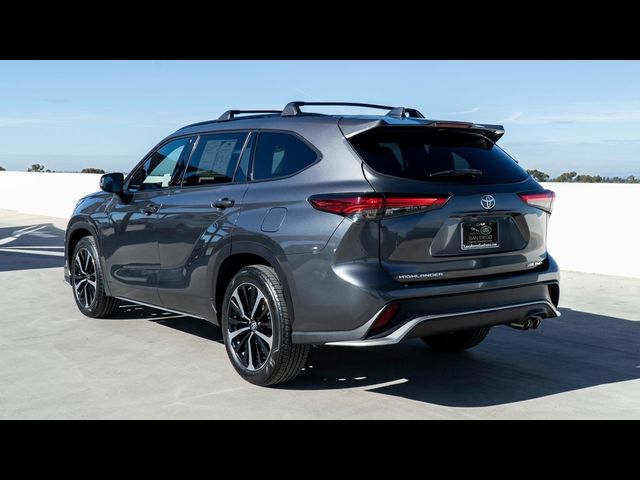 2022 Toyota Highlander XSE