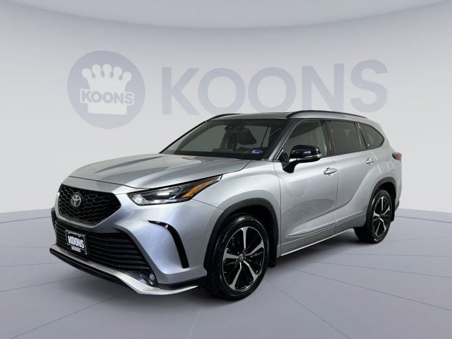 2022 Toyota Highlander XSE