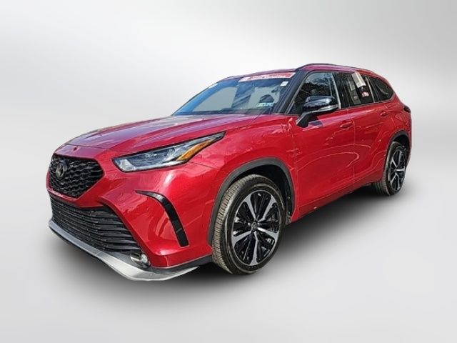 2022 Toyota Highlander XSE