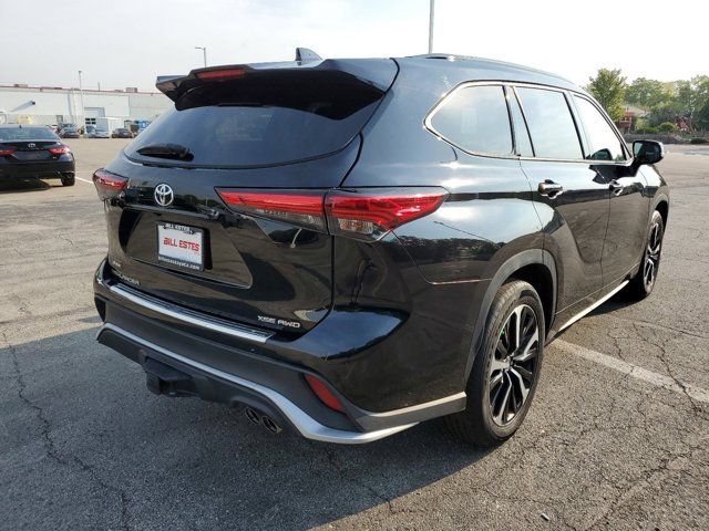 2022 Toyota Highlander XSE