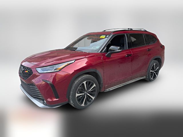 2022 Toyota Highlander XSE