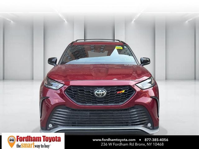 2022 Toyota Highlander XSE