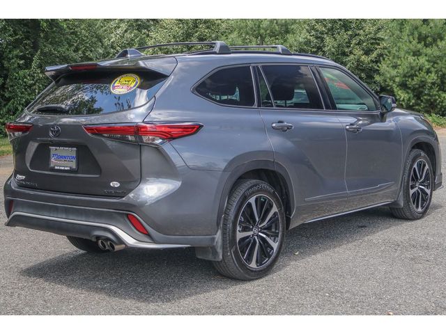 2022 Toyota Highlander XSE