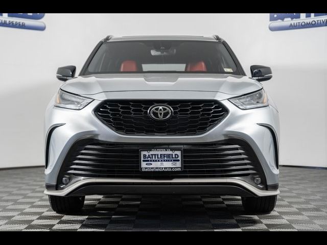 2022 Toyota Highlander XSE