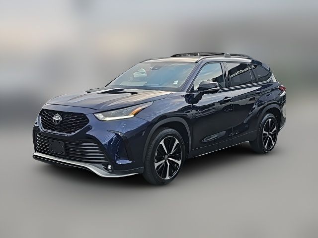 2022 Toyota Highlander XSE