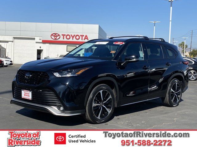 2022 Toyota Highlander XSE