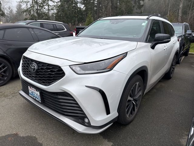 2022 Toyota Highlander XSE