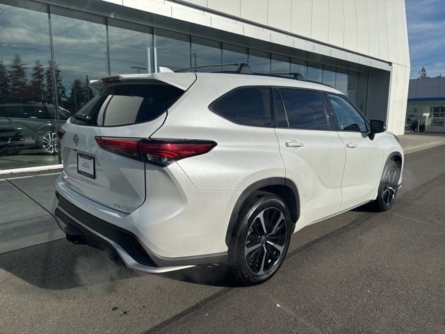 2022 Toyota Highlander XSE