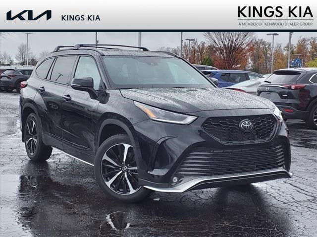 2022 Toyota Highlander XSE