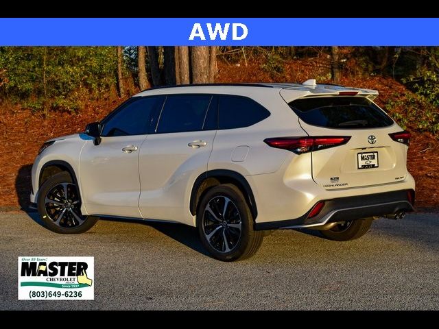 2022 Toyota Highlander XSE