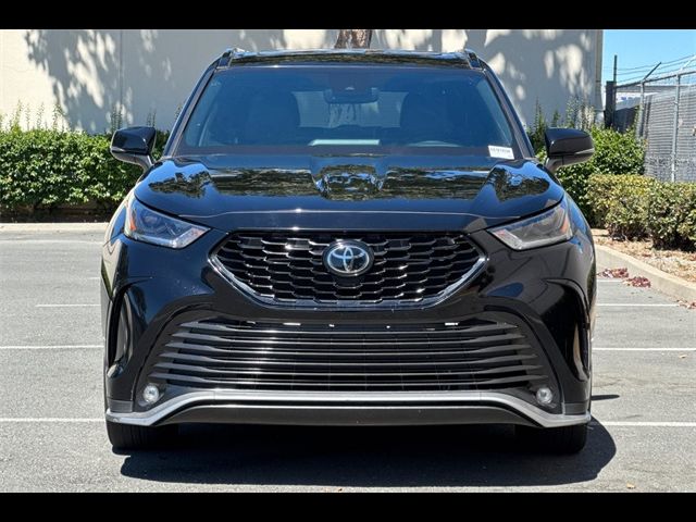 2022 Toyota Highlander XSE