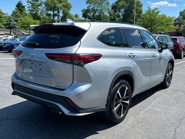 2022 Toyota Highlander XSE