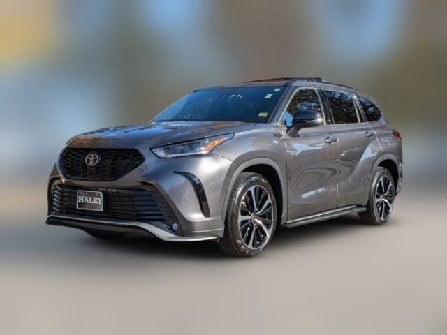 2022 Toyota Highlander XSE