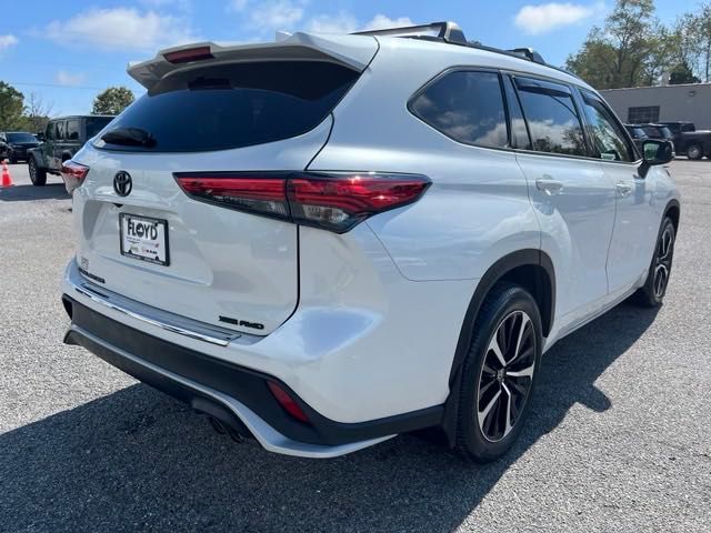 2022 Toyota Highlander XSE