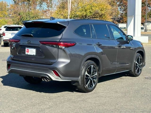 2022 Toyota Highlander XSE