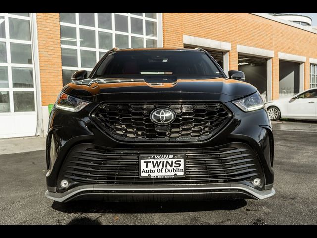 2022 Toyota Highlander XSE