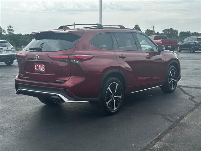 2022 Toyota Highlander XSE