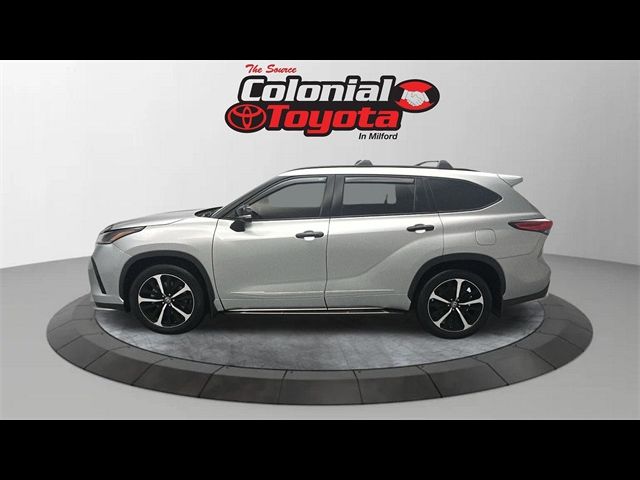 2022 Toyota Highlander XSE