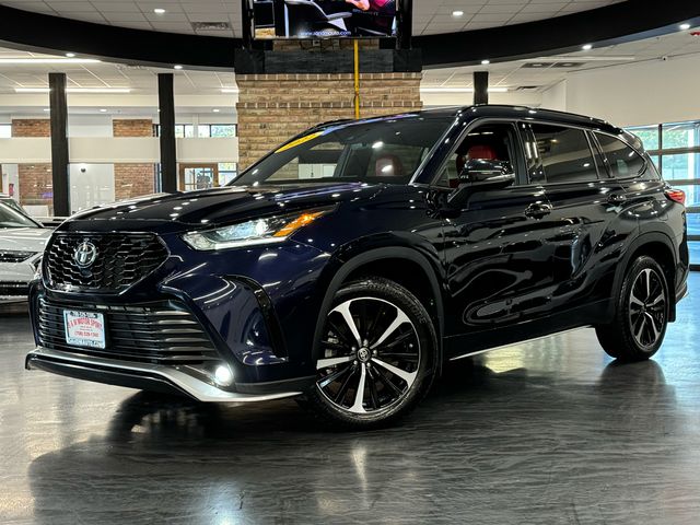 2022 Toyota Highlander XSE