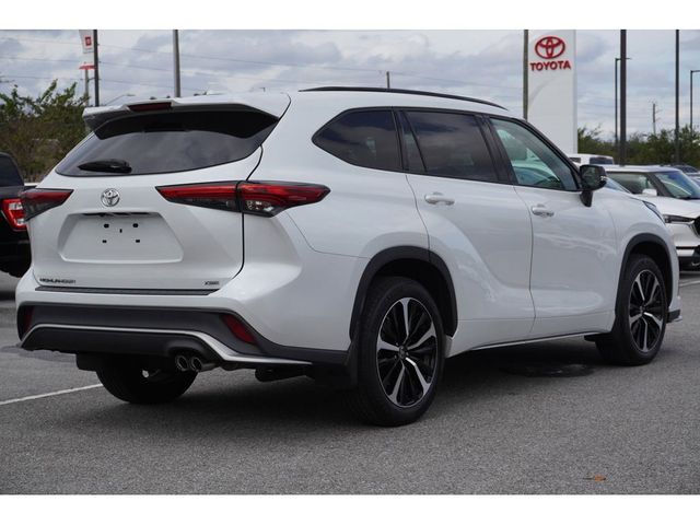 2022 Toyota Highlander XSE