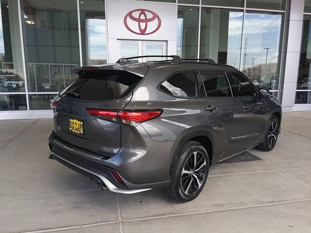 2022 Toyota Highlander XSE