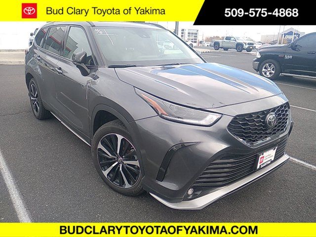 2022 Toyota Highlander XSE