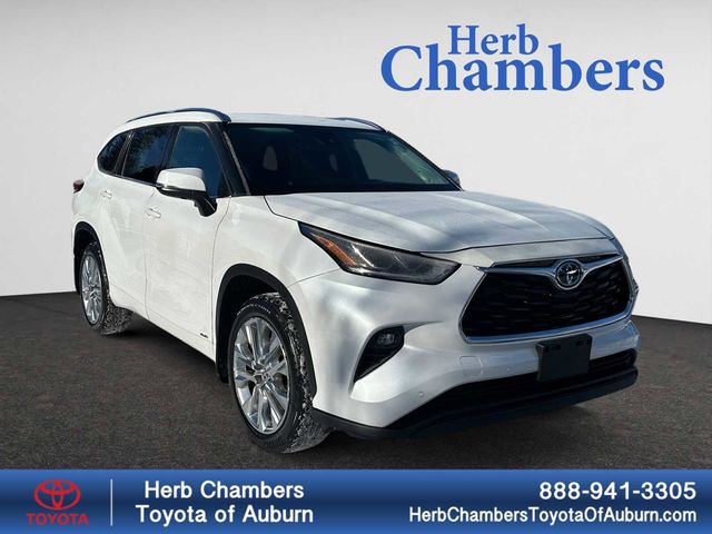 2022 Toyota Highlander Hybrid Limited