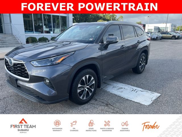 2022 Toyota Highlander Hybrid XLE