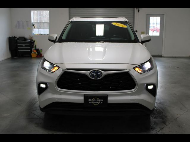 2022 Toyota Highlander Hybrid XLE