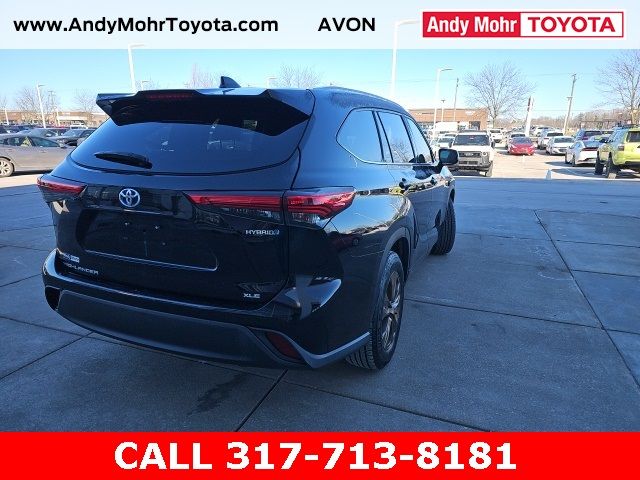 2022 Toyota Highlander Hybrid XLE Bronze