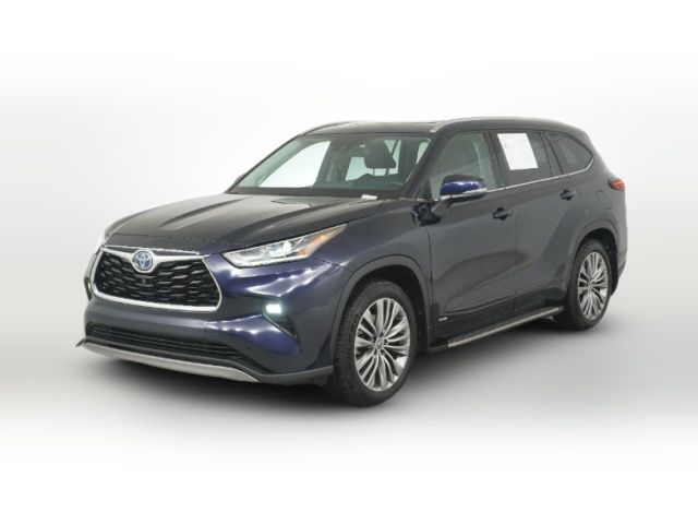 2022 Toyota Highlander Hybrid Platinum