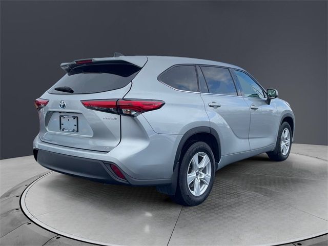 2022 Toyota Highlander Hybrid LE