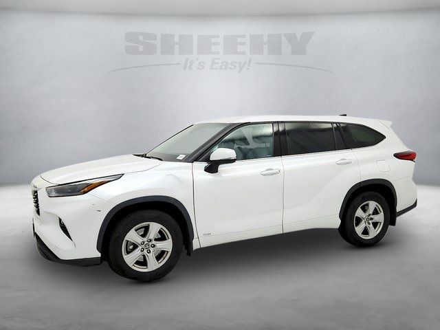 2022 Toyota Highlander Hybrid LE